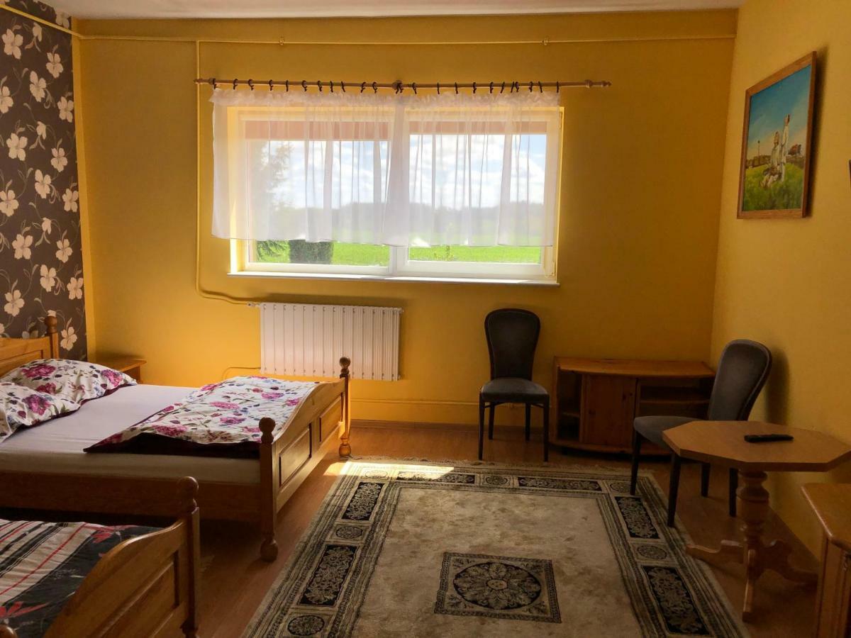 Setpol 1 Bed and Breakfast Wyszomierz  Exteriör bild