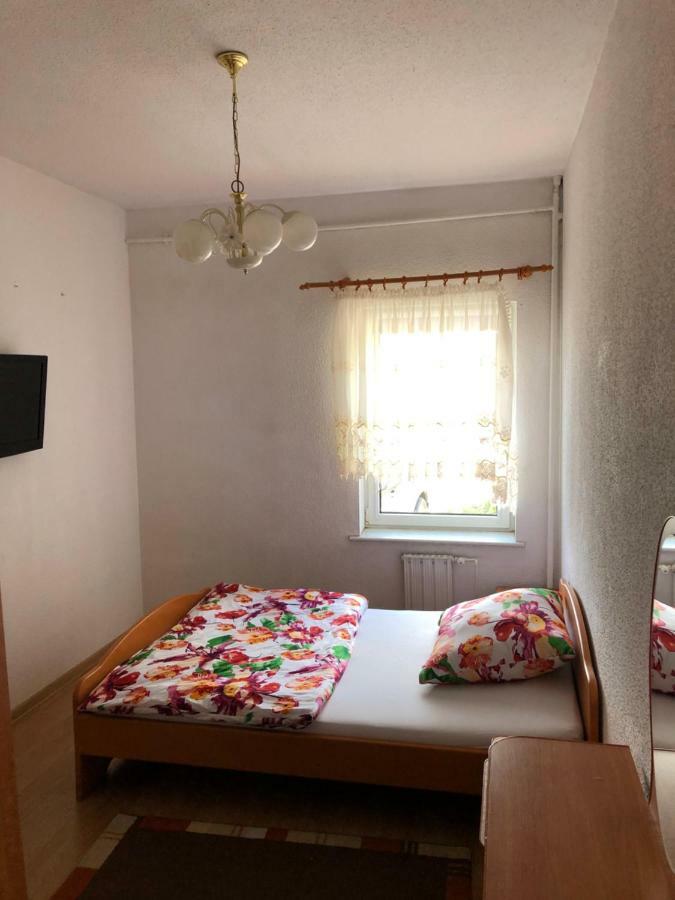 Setpol 1 Bed and Breakfast Wyszomierz  Exteriör bild